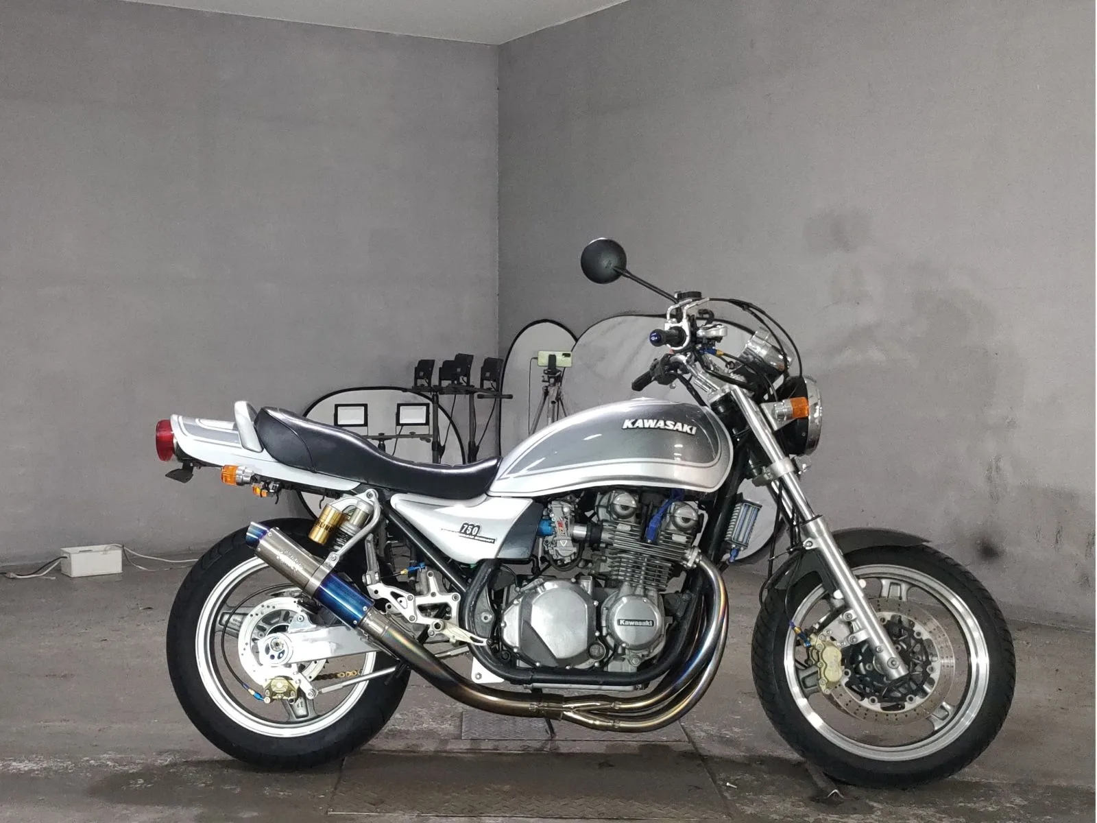 Kawasaki ZEPHYR750RS — самая ходовая модель среза «Туристы 401–750 см³»