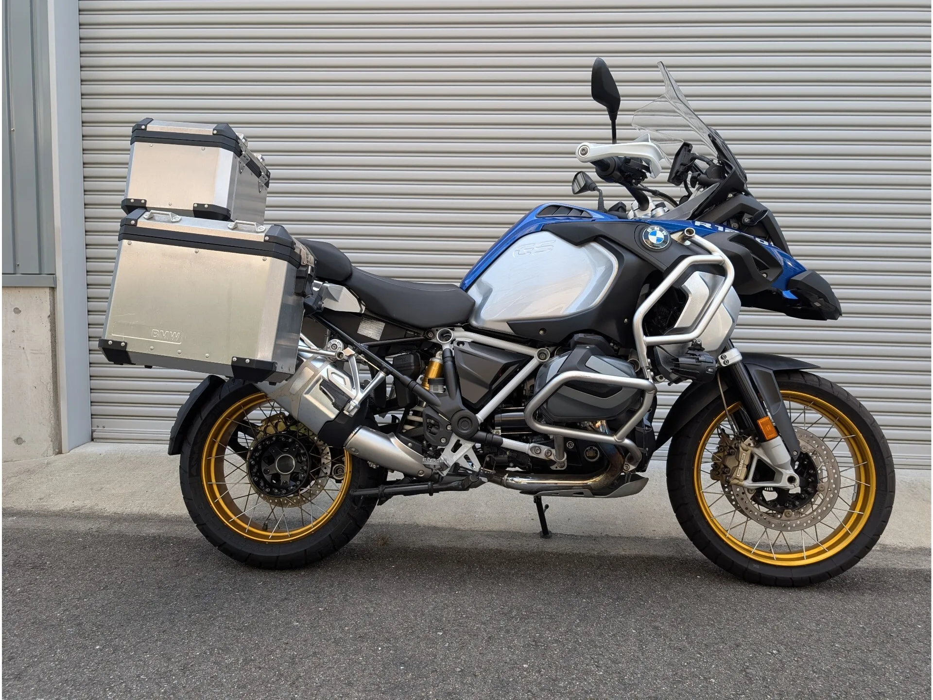 BMW R1250GS ADV 2019 года из Японии