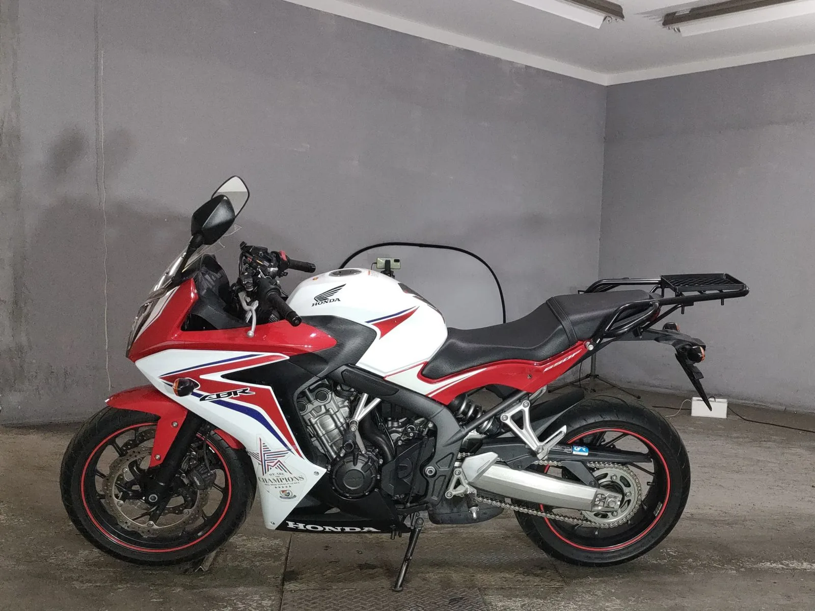 Honda CBR650F с аукциона JBA, кадр 2