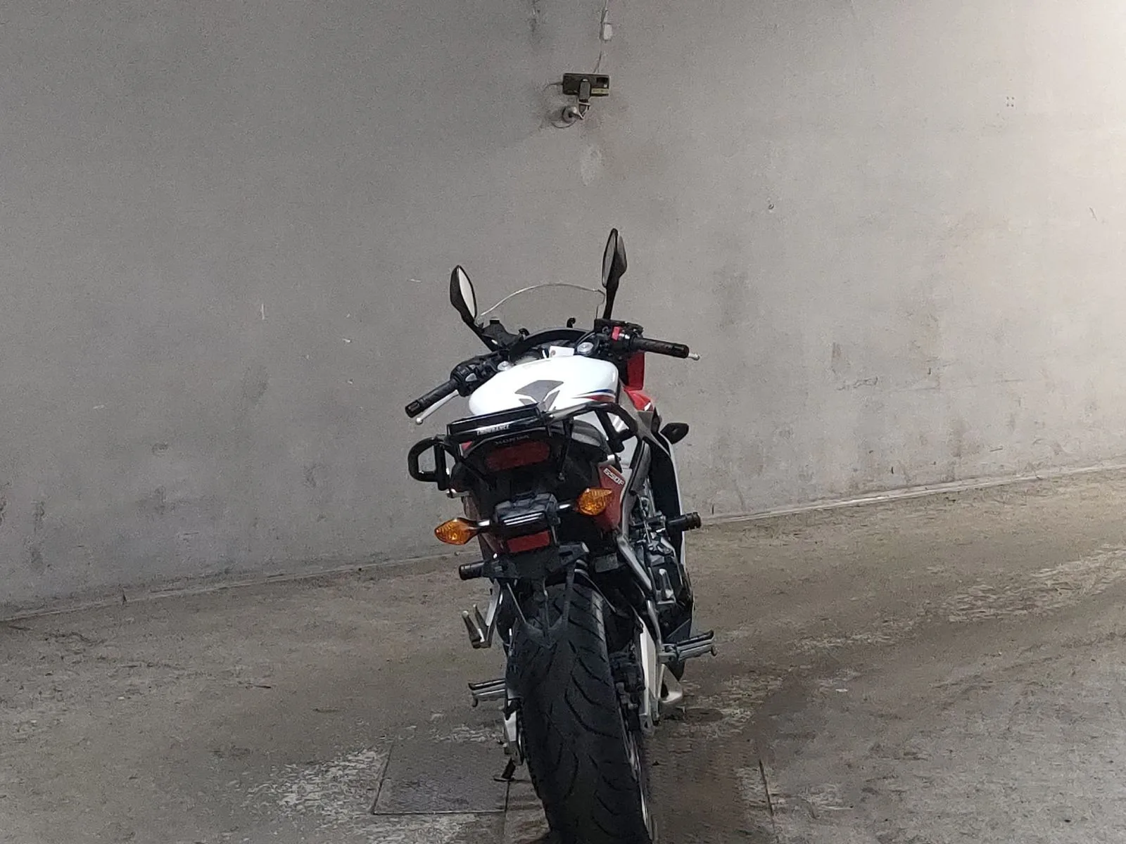 Honda CBR650F с аукциона JBA, кадр 4