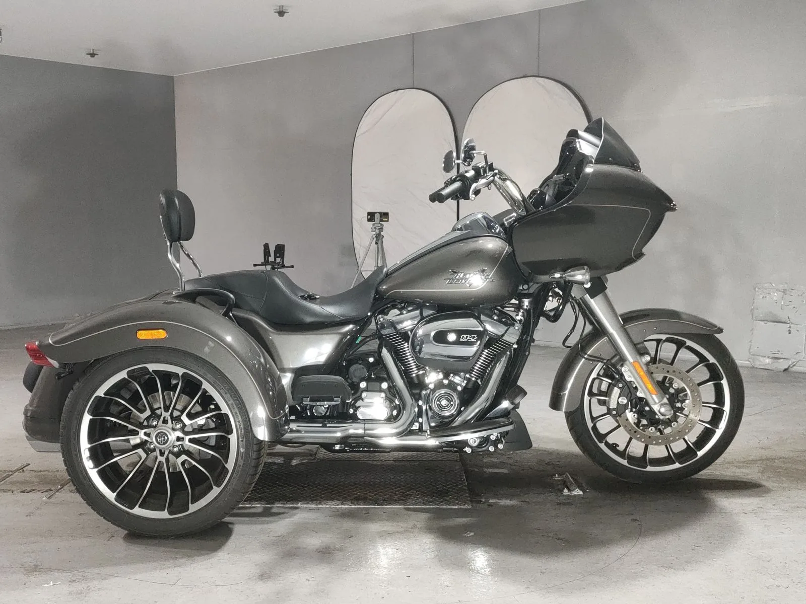 Harley-Davidson FLTRT1870 TRIKE с аукциона JBA, кадр 1