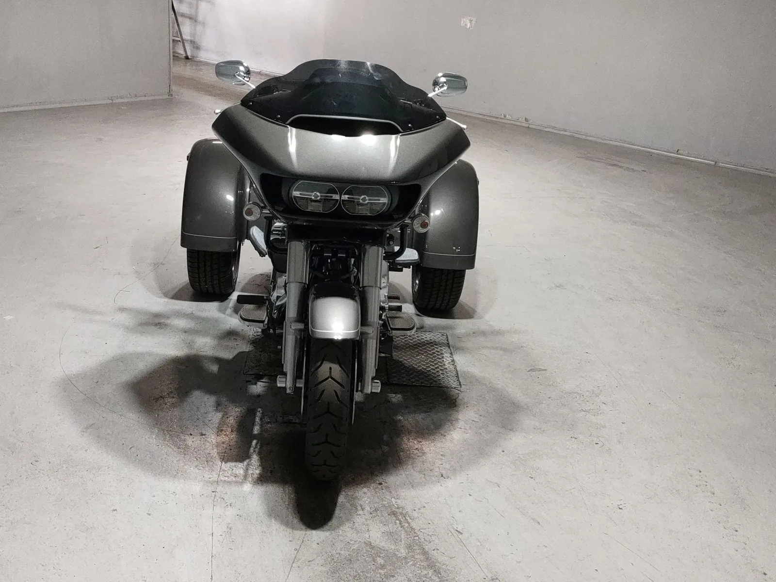 Harley-Davidson FLTRT1870 TRIKE с аукциона JBA, кадр 3