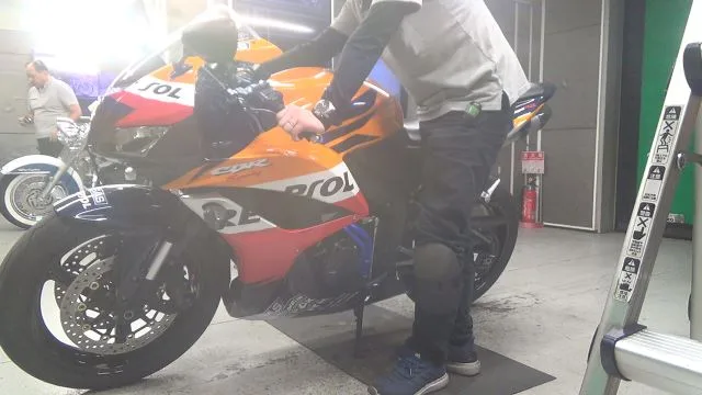 Honda CBR600RR с аукциона BDS, кадр 2