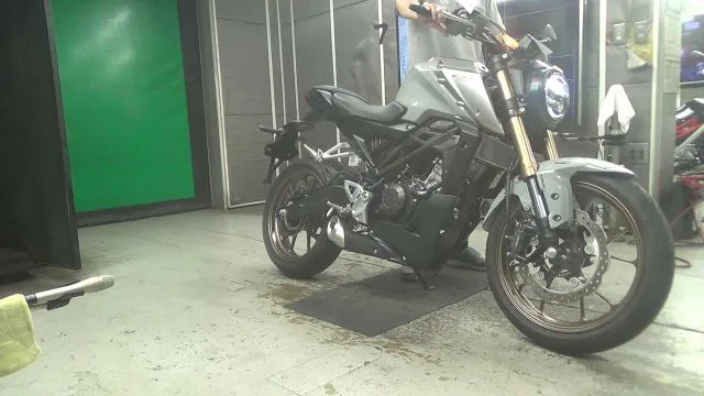 Honda CB125R  года из Японии