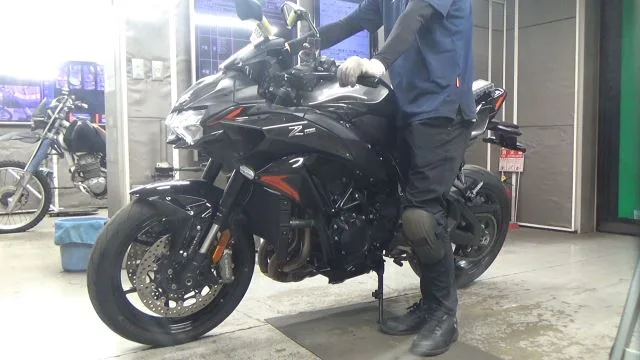 Kawasaki Z H2 с аукциона BDS, кадр 2