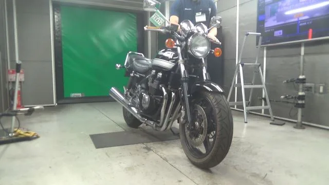 Kawasaki ZEPHYR400K с аукциона BDS, кадр 1