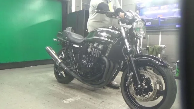 Kawasaki ZRX 2008 года из Японии