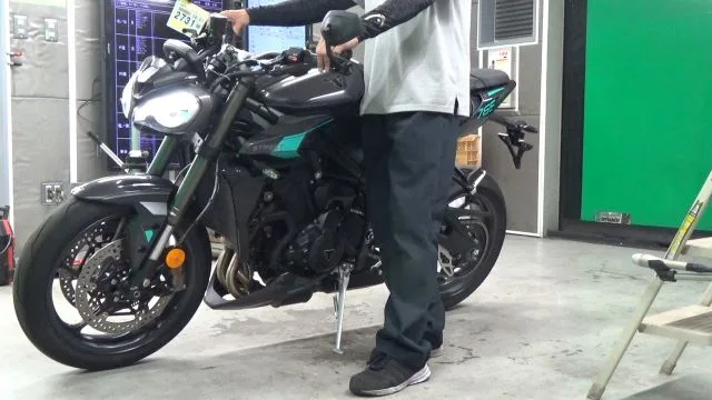 Triumph STREET TRIPLE RS с аукциона BDS, кадр 2