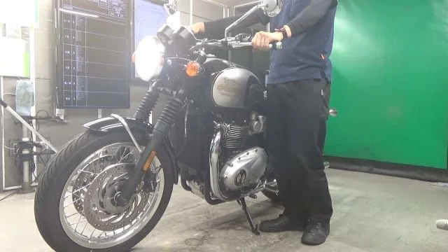 Triumph BONNEVILLE T120 с аукциона BDS, кадр 2