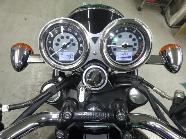 Triumph BONNEVILLE T120 с аукциона BDS, кадр 7