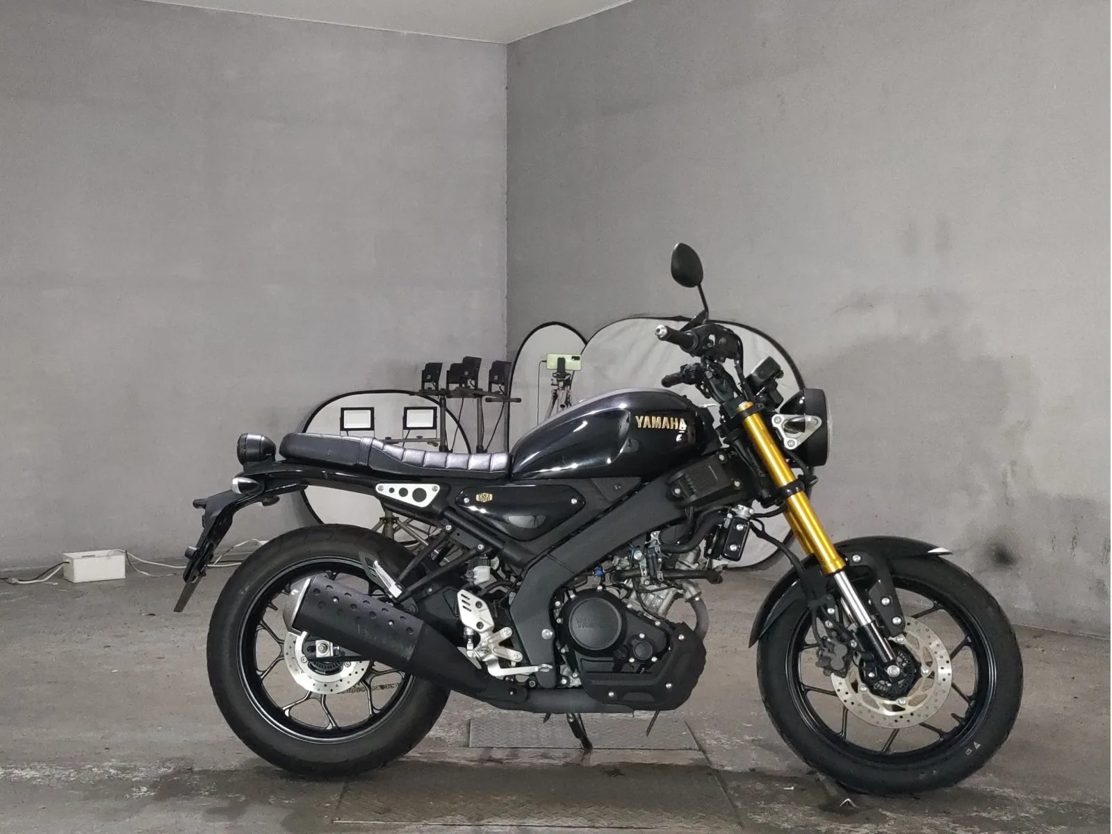 Yamaha XSR125 года из Японии