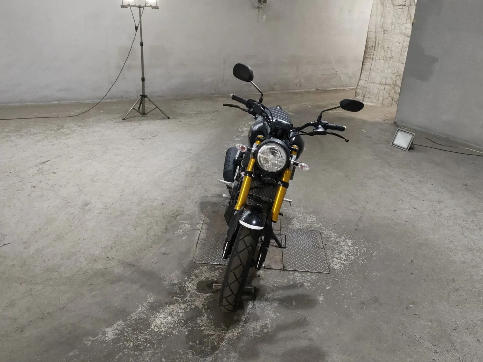 Yamaha XSR125 с аукциона JBA, кадр 3