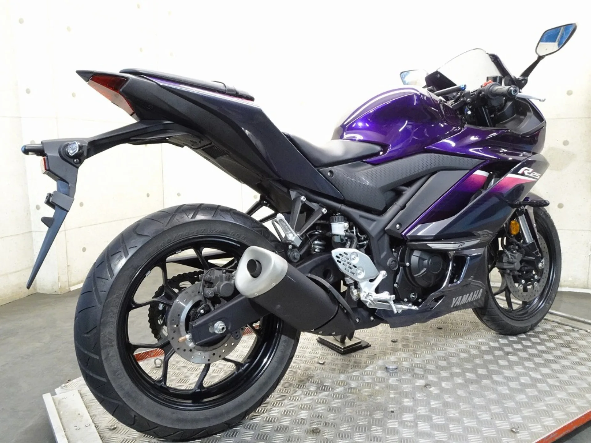 Yamaha YZF-R25 с аукциона AUCNET, кадр 5