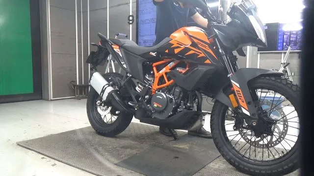 KTM390 ADVENTURE года из Японии