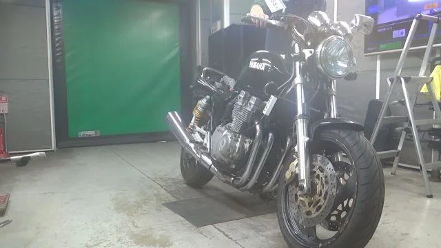 Yamaha XJR400R 1999 года из Японии