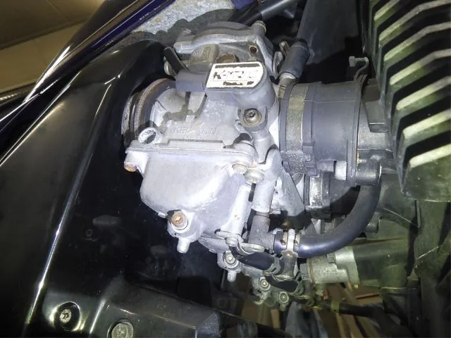 Kawasaki ZRX с аукциона BDS, кадр 5