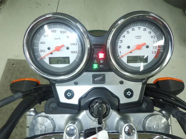 Honda VTR250 с аукциона BDS, кадр 7