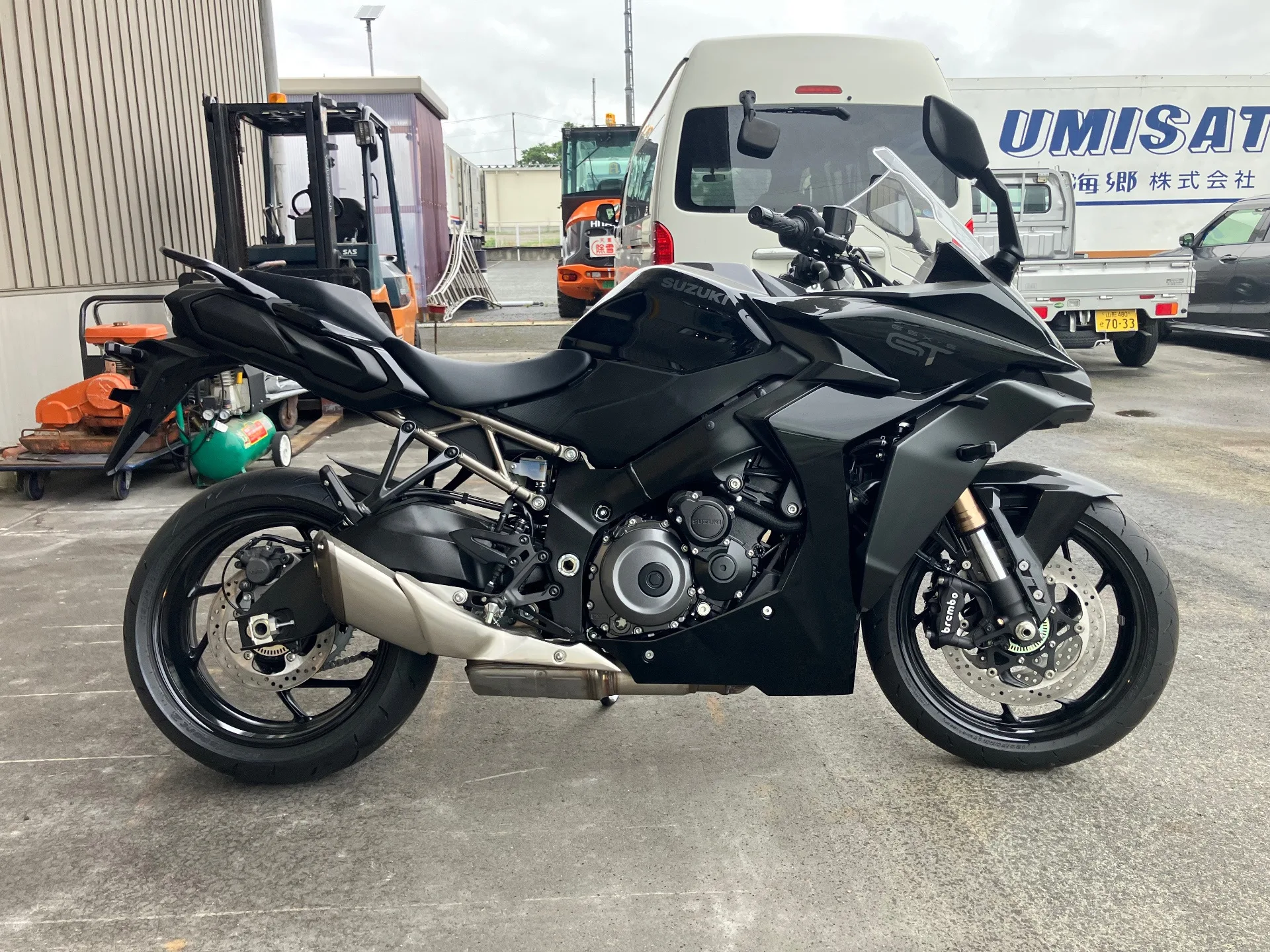 Suzuki GSX-S1000GT года из Японии