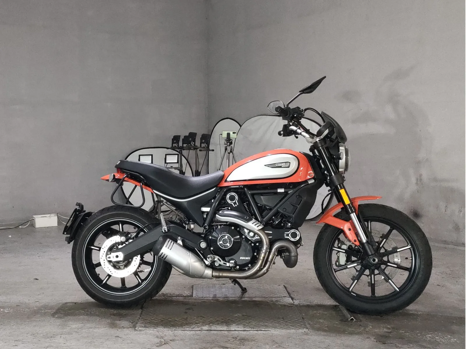 Ducati SCRAMBLER ICON 2020 года с японского аукциона JBA