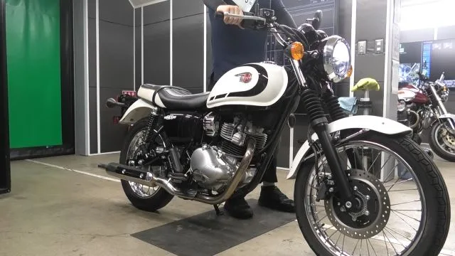 Kawasaki W230  года из Японии
