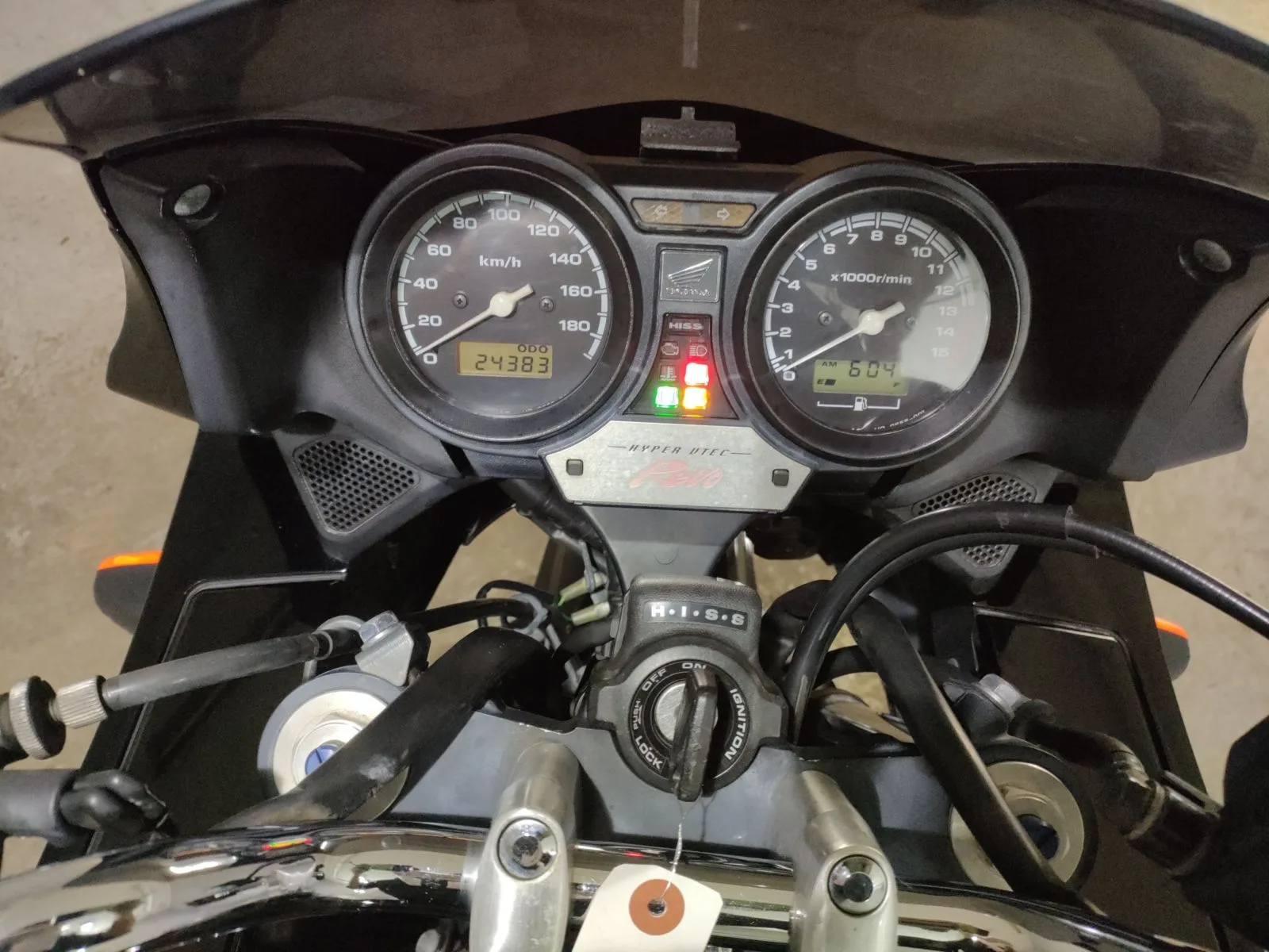 Honda CB400SFV-4 BOLDOR с аукциона JBA, кадр 5