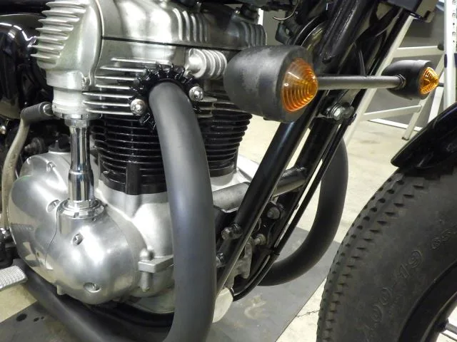 Kawasaki W650 с аукциона BDS, кадр 9