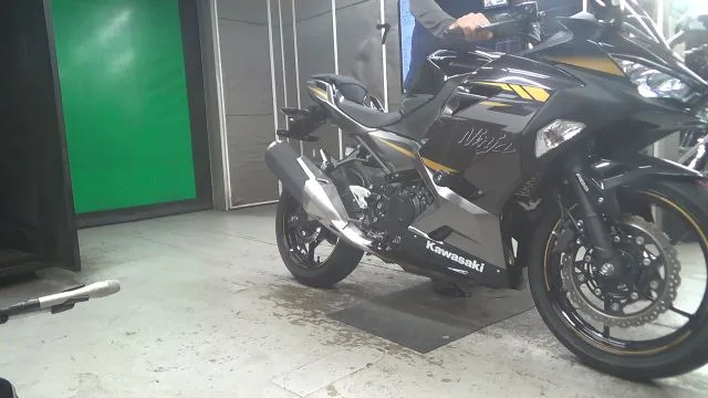 Kawasaki NINJA400 с аукциона BDS, кадр 1