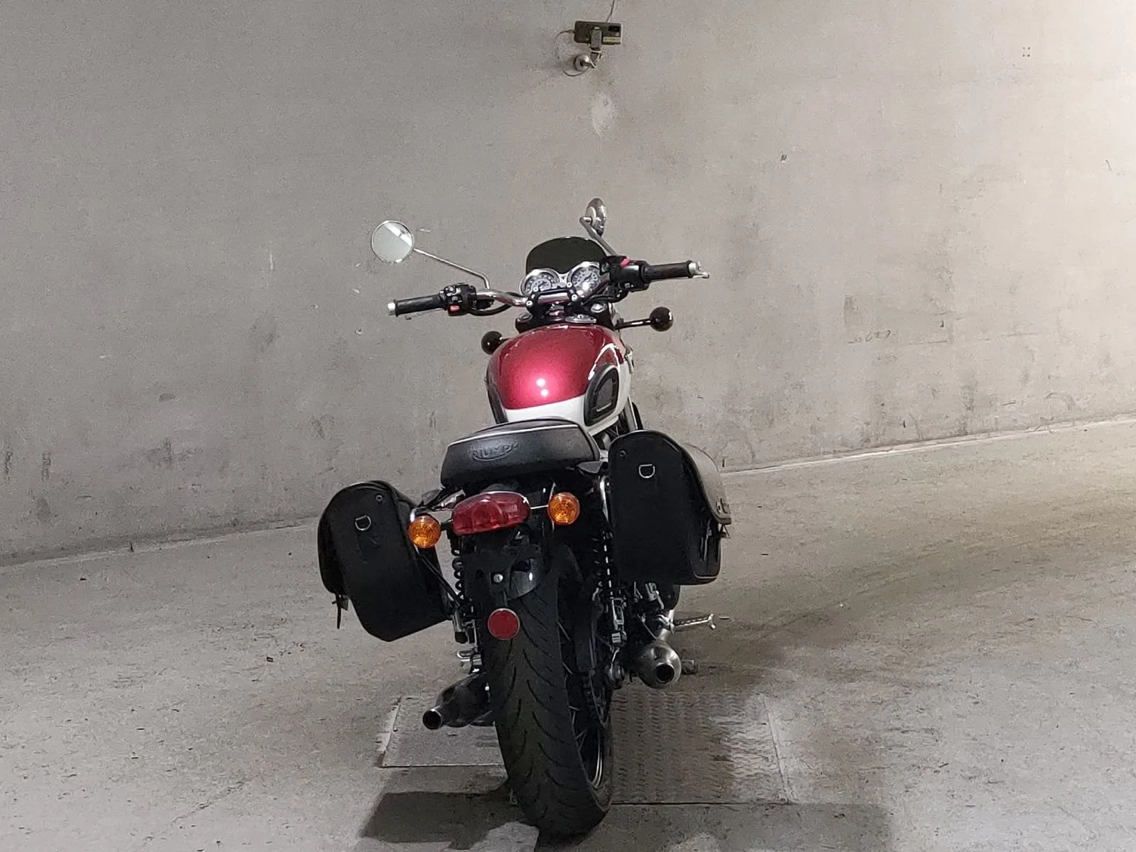Triumph BONNEVILLE T100 с аукциона JBA, кадр 4