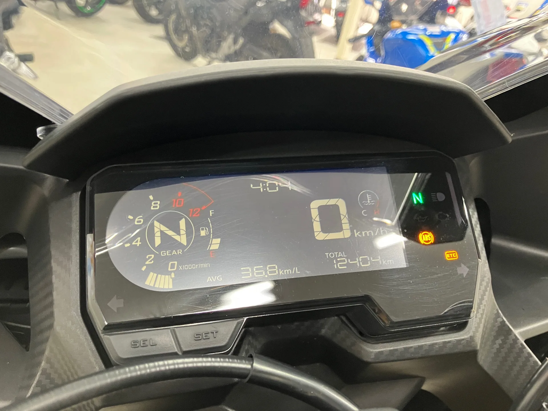 Honda CBR400R ABS с аукциона AUCNET, кадр 3