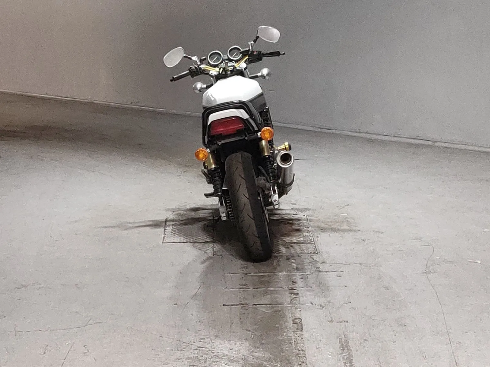 Kawasaki ZRX400 с аукциона JBA, кадр 4