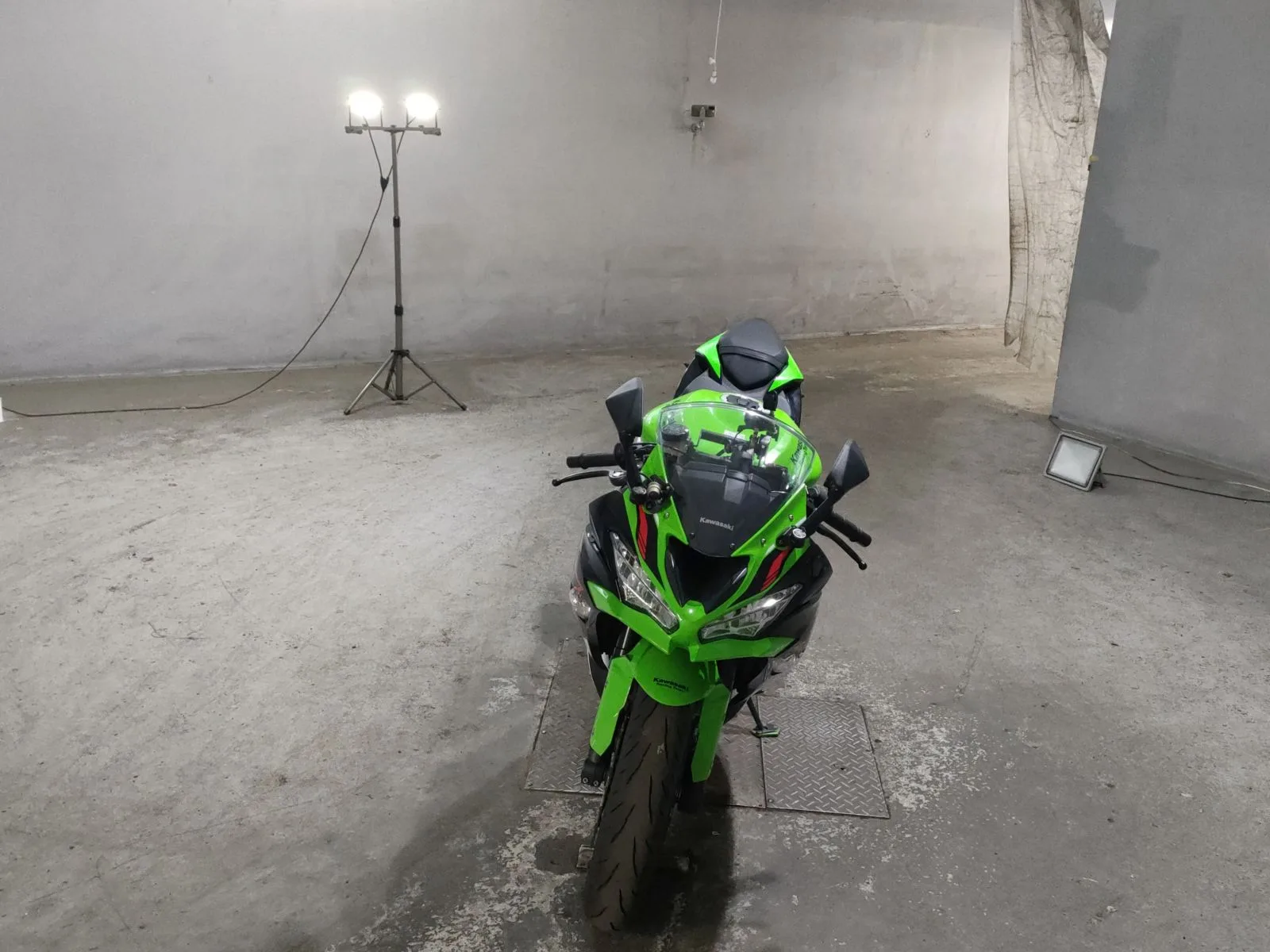 Kawasaki ZX-6R с аукциона JBA, кадр 3