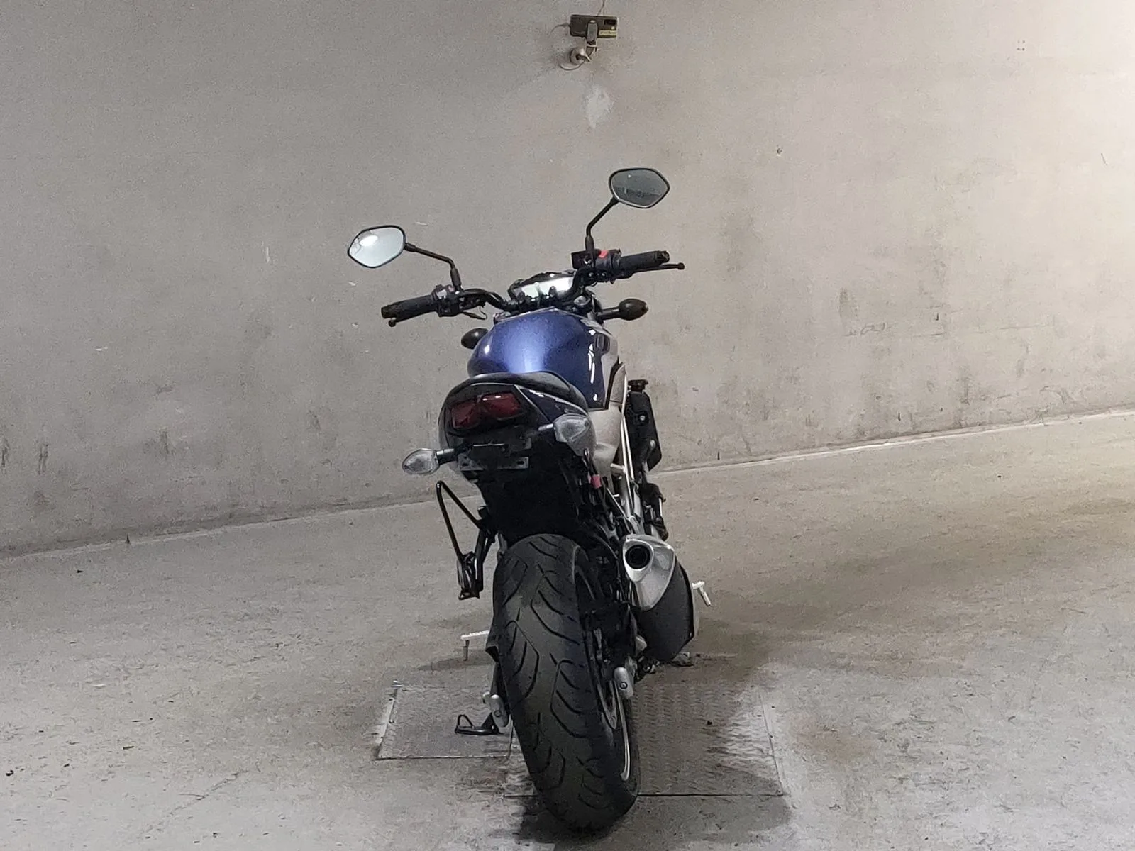 Suzuki SV650 с аукциона JBA, кадр 4