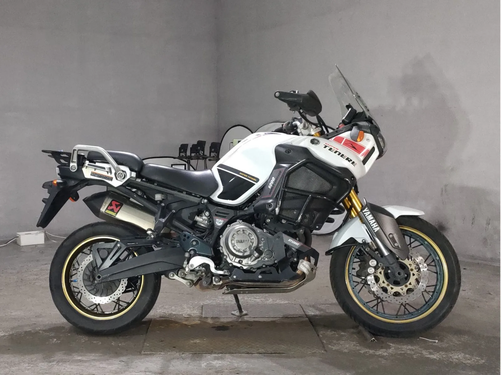 Yamaha XTZ1200 SUPER TENERE  года из Японии