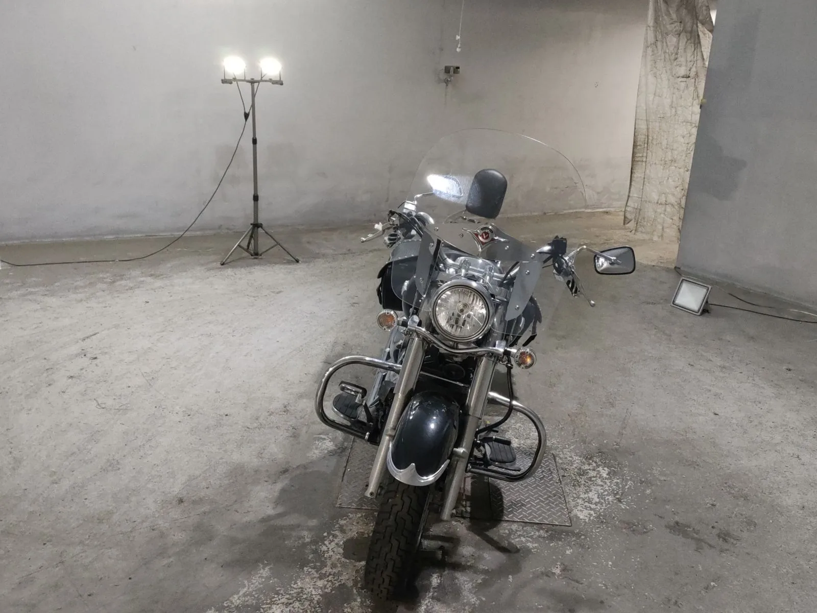 Kawasaki VULCAN900 CLASSIC с аукциона JBA, кадр 3