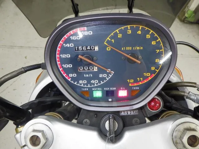 Suzuki GSX750S KATANA с аукциона BDS, кадр 7