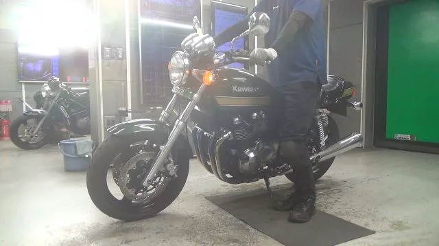 Kawasaki ZEPHYR750 с аукциона BDS, кадр 2