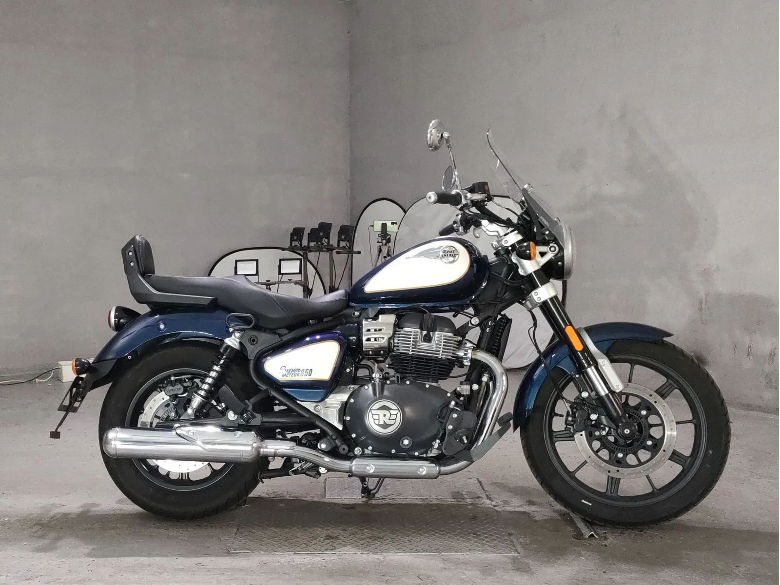 Другие марки R ENFIELD SUPER METEOR 650 с аукциона JBA, кадр 1