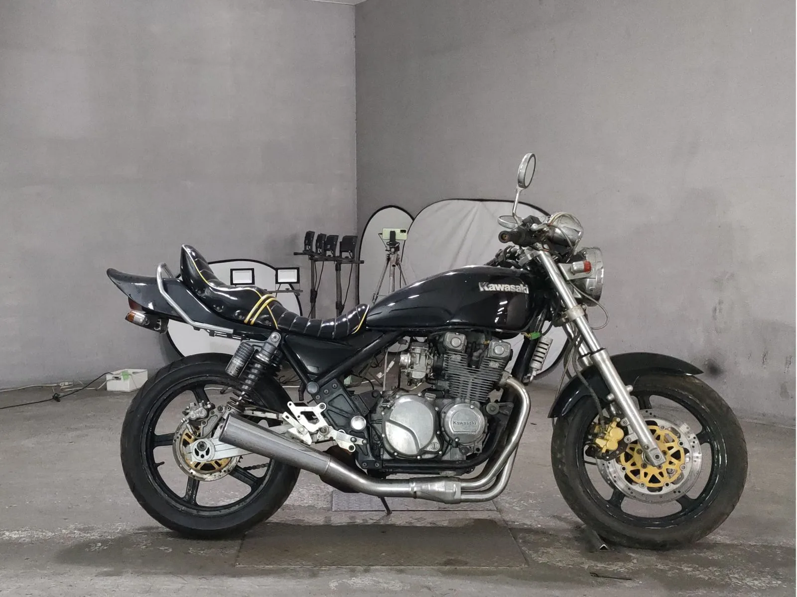 Kawasaki ZEPHYR400 с аукциона JBA, кадр 1