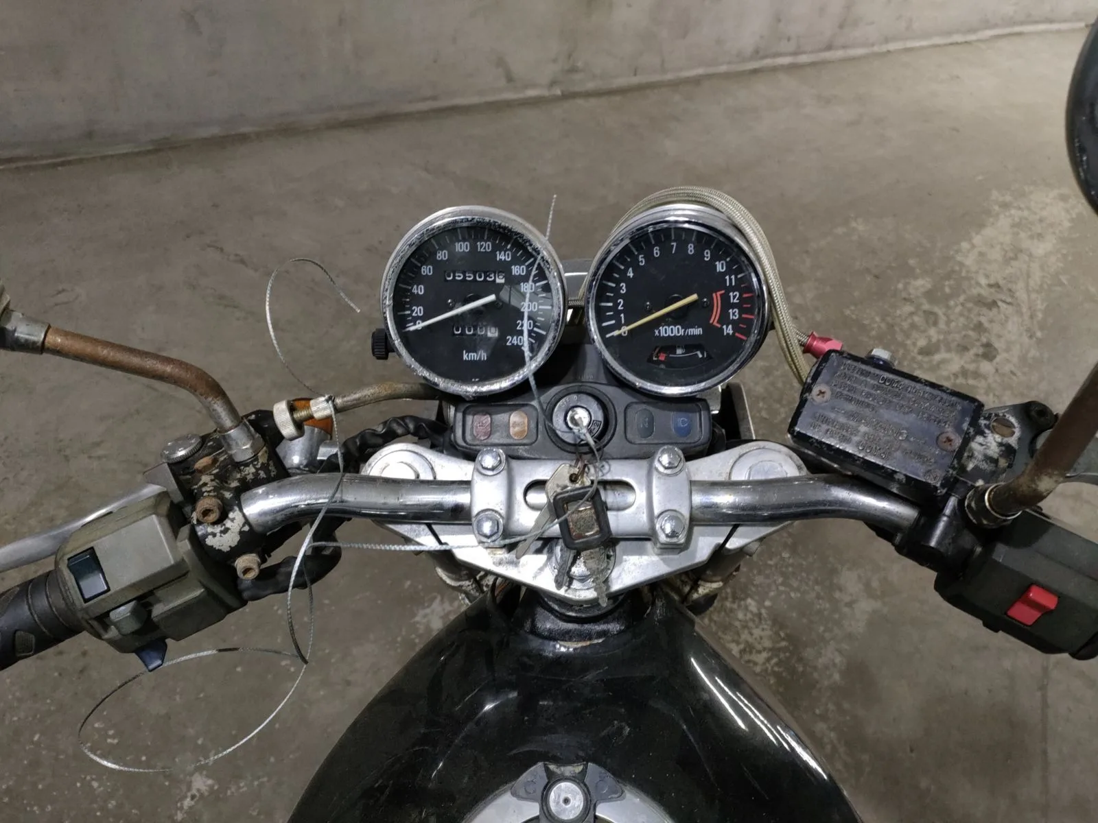 Kawasaki ZEPHYR400 с аукциона JBA, кадр 5