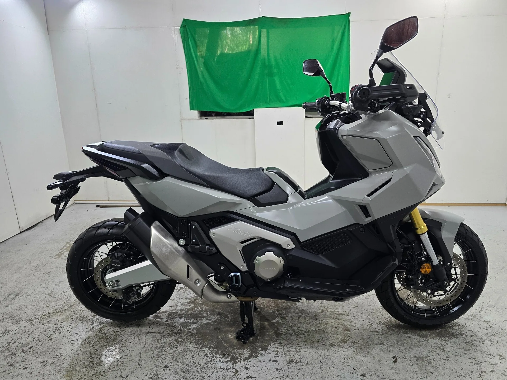 Honda X-ADV с аукциона AUCNET, кадр 2