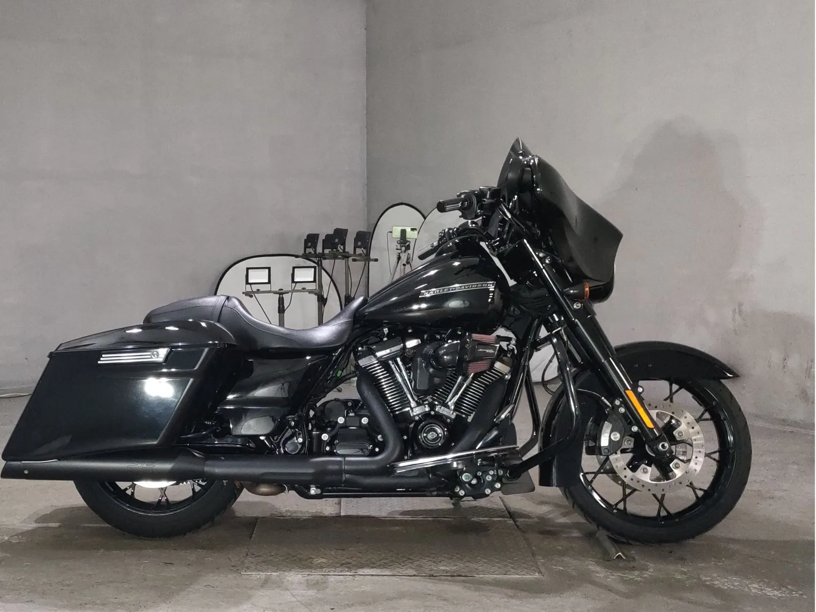 Harley-Davidson FLHXS1870 2020 года из Японии