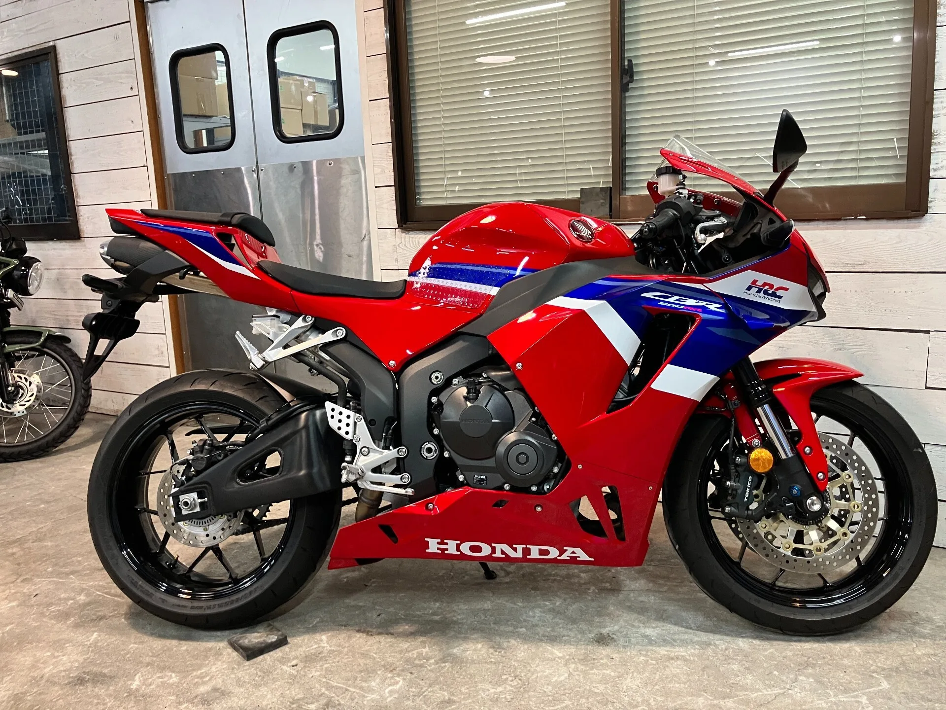 Honda CBR600RR ABS 2024 года из Японии