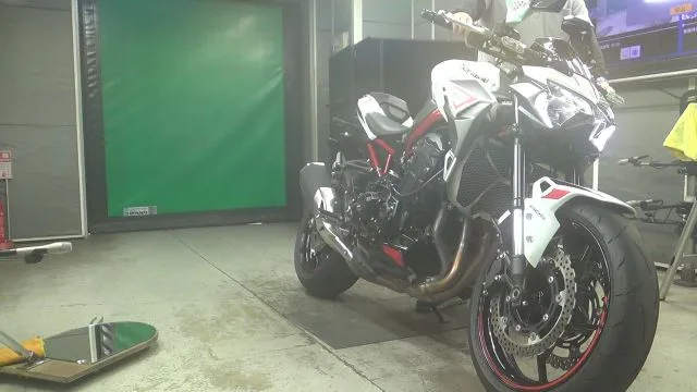 Kawasaki Z900 2021 года из Японии