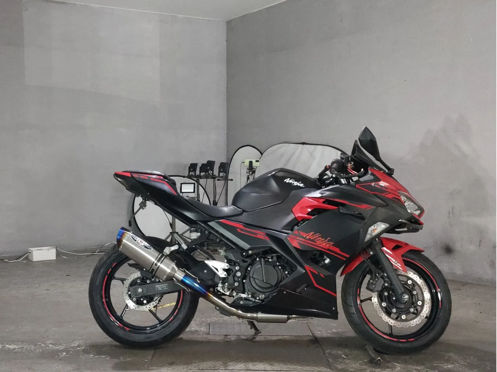 Kawasaki NINJA250  года с японского аукциона JBA