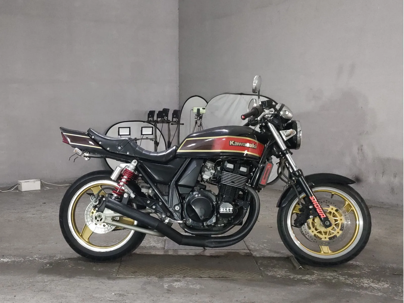Kawasaki ZRX 1998 года с японского аукциона JBA