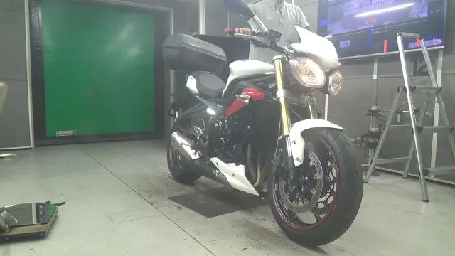 Triumph STREET TRIPLE 2017 года из Японии