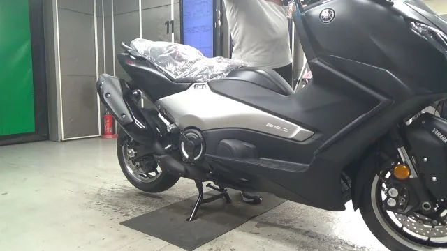 Yamaha T-MAX560 2026 года из Японии