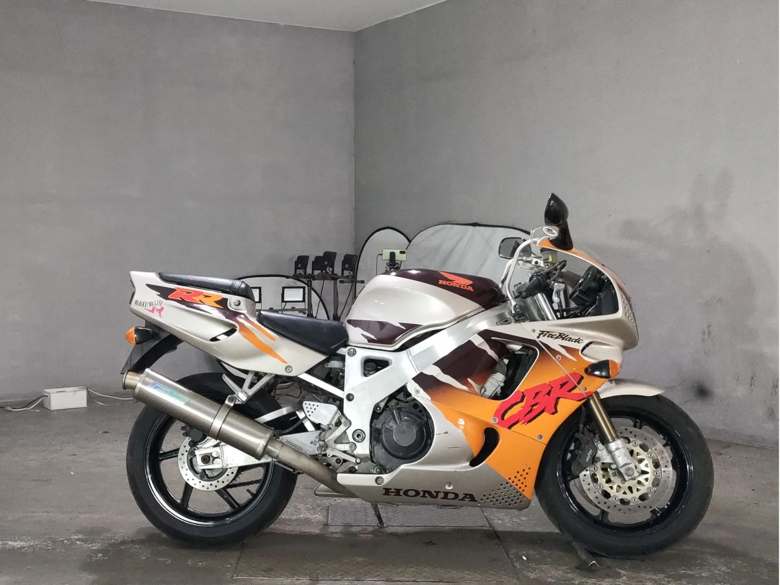 Honda CBR900RR с аукциона JBA, кадр 1