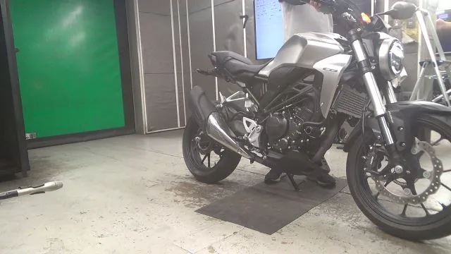 Honda CB250RA с аукциона BDS, кадр 1