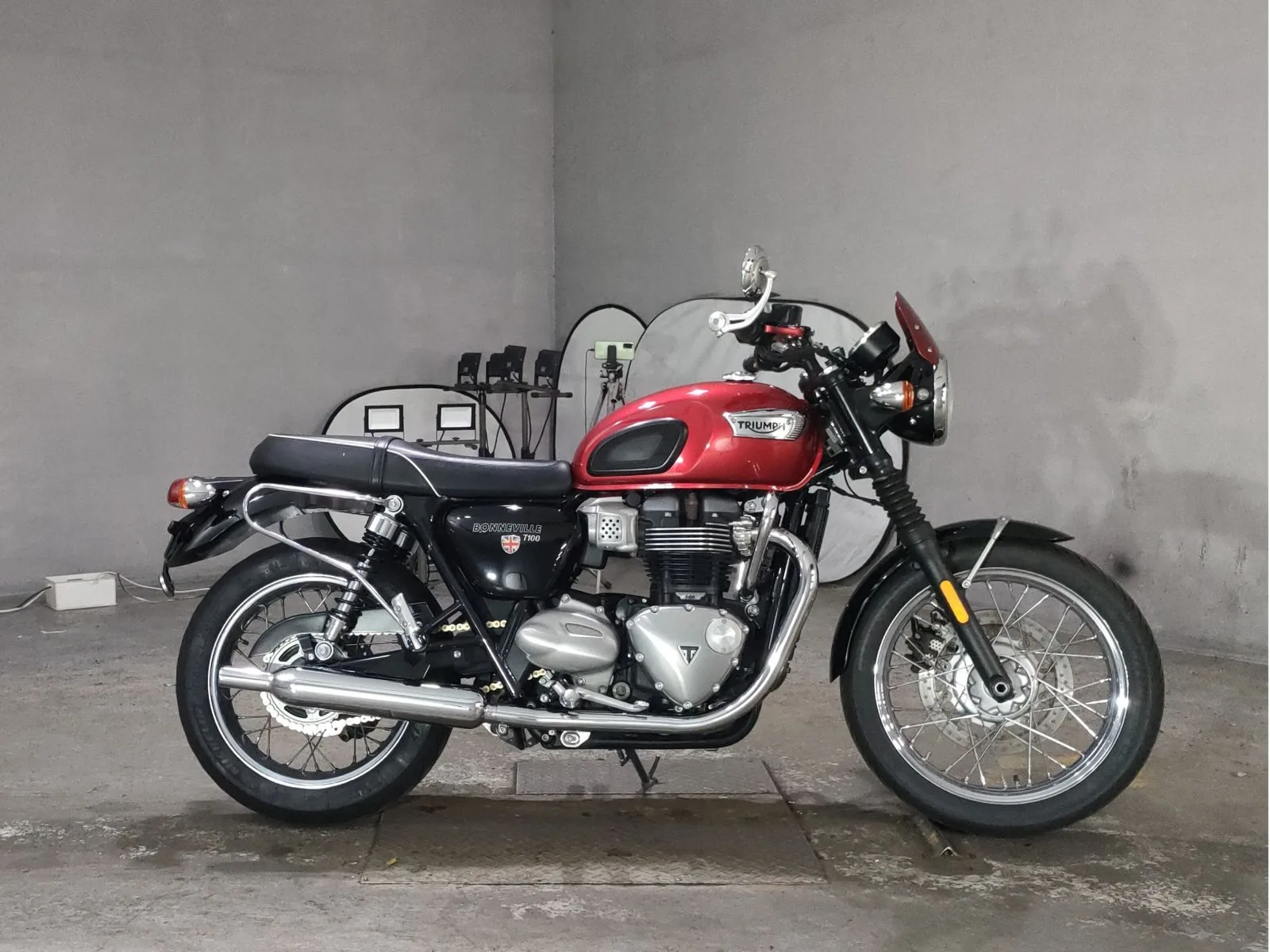 Triumph BONNEVILLE T100 2020 года из Японии